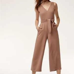 Aritzia Wilfred ecoulement V jumpsuit in size 0